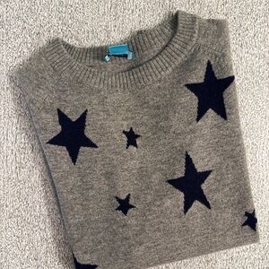 Women's Two Bees Cashmere Gray & Black, Star-Print Crewneck Sweater, Women szSM